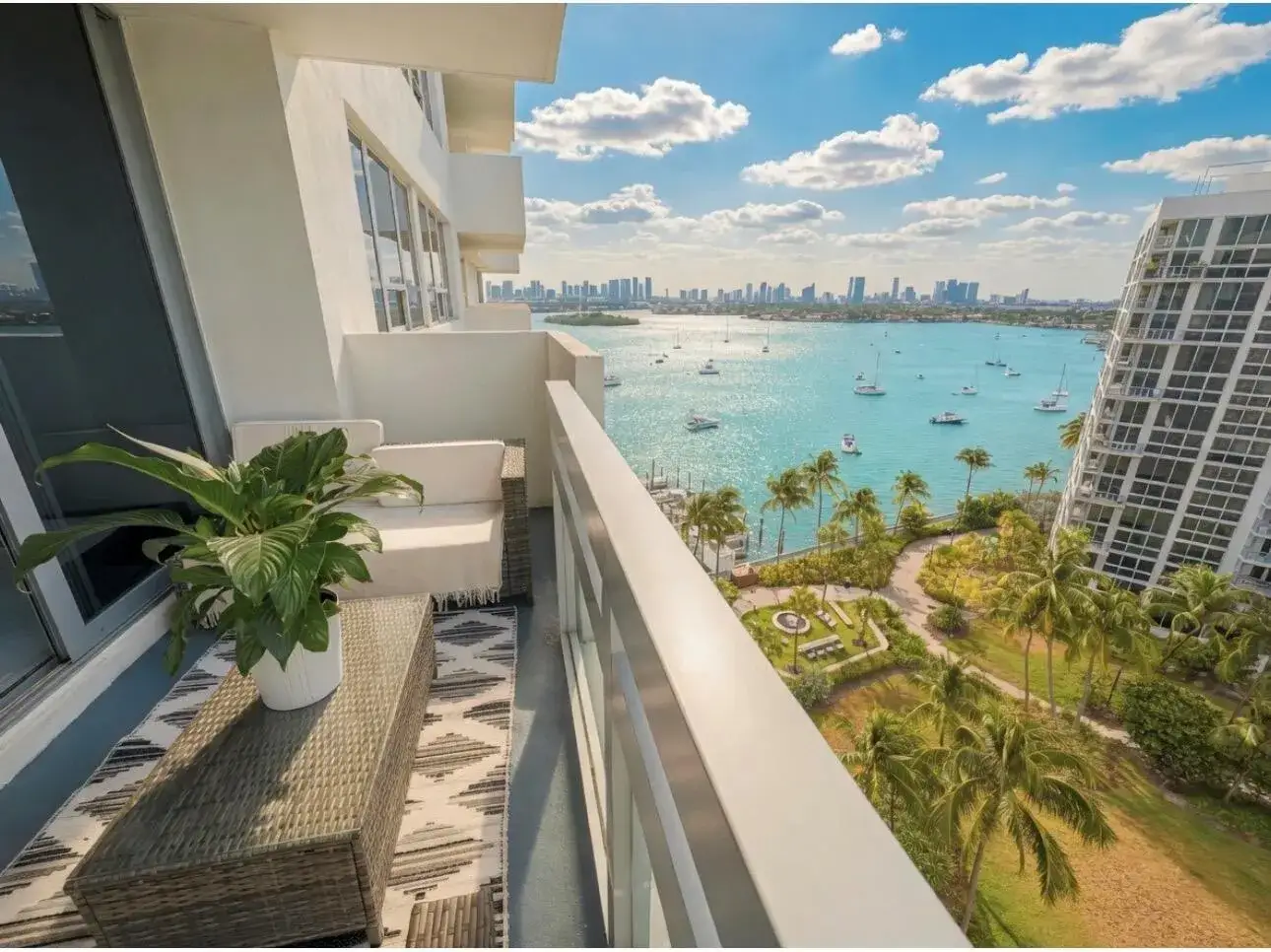 1 bedroom 1 bath Residential for sale at 1500 Bay Road # 1244s, Miami Beach FL 33139