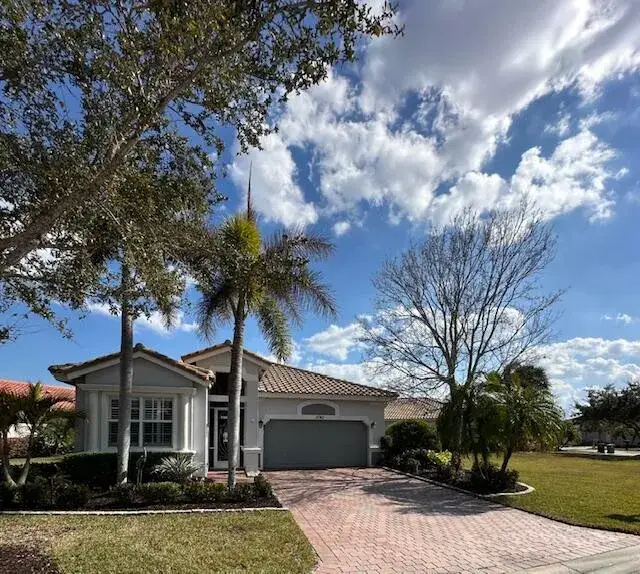 11743 SW Mountain Ash Circle, Port St. Lucie FL 34987