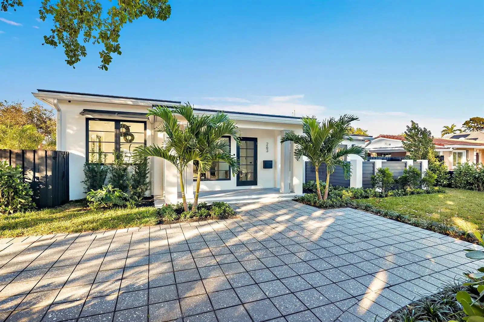 263 Alhambra Place, West Palm Beach FL 33405