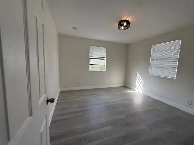 904 4th Street # 2, West Palm Beach FL 33401 photo 5