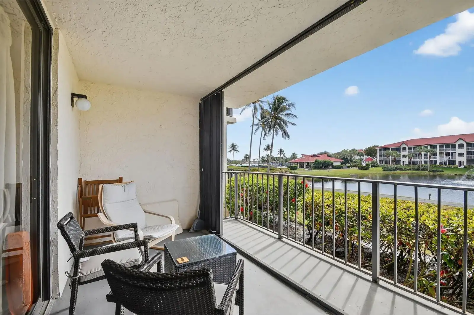 7030 Half Moon Circle # 117, Hypoluxo FL 33462 photo 2