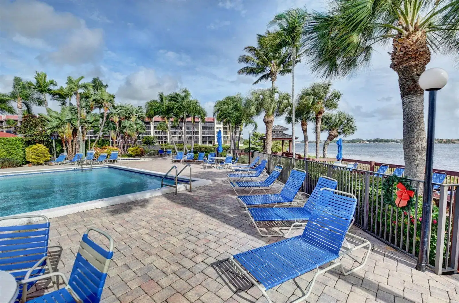 7030 Half Moon Circle # 117, Hypoluxo FL 33462 photo 5