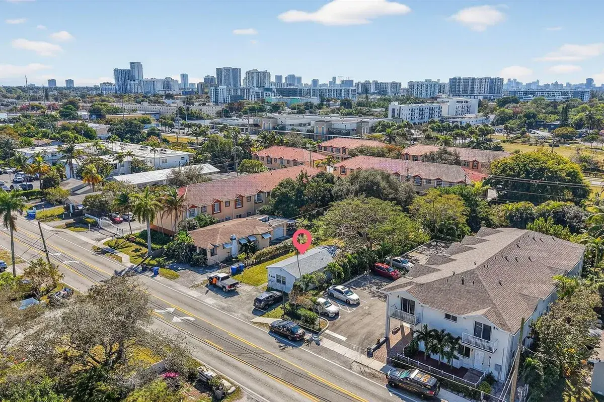 2322 Johnson Street, Hollywood FL 33020