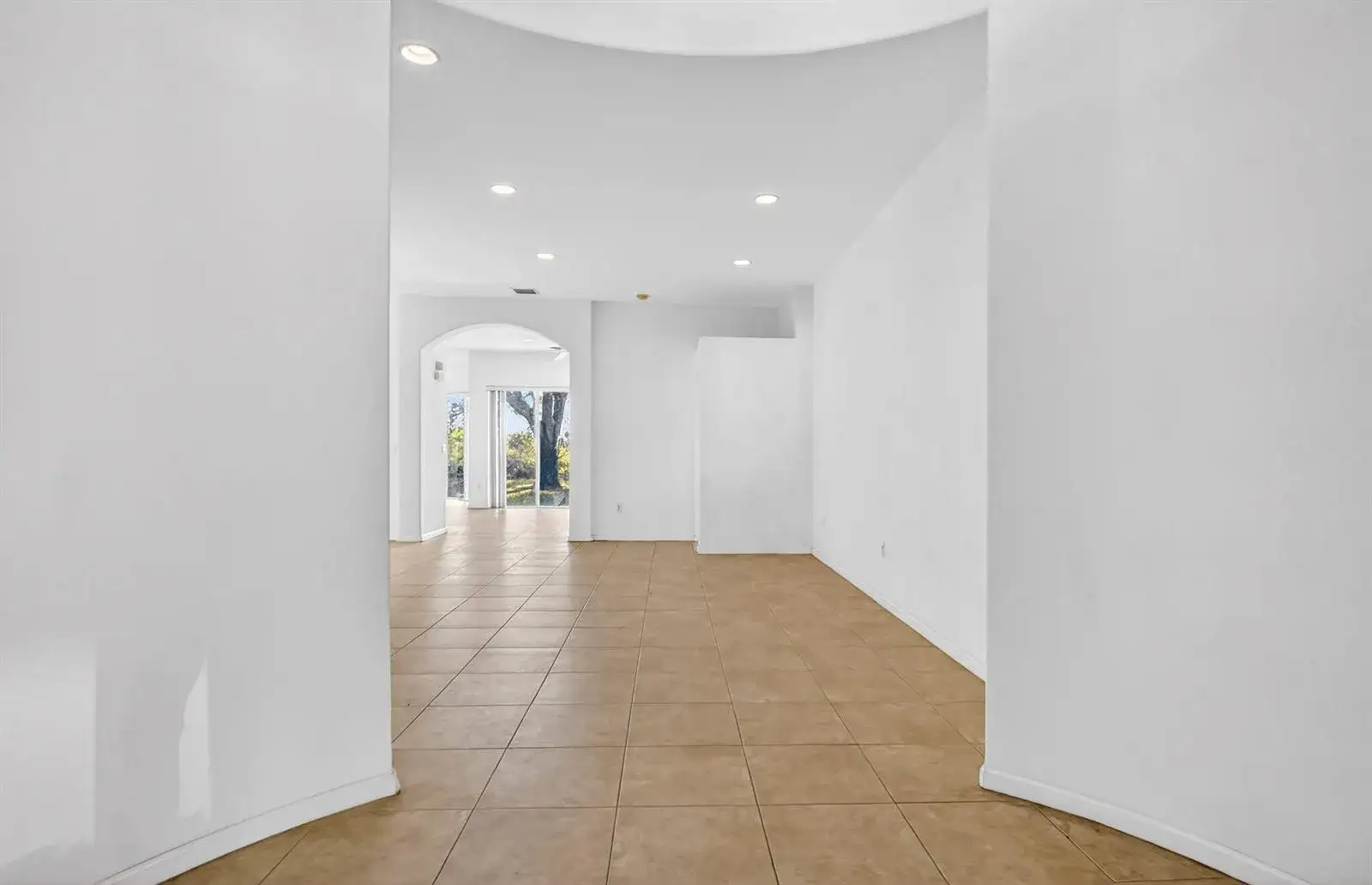 2431 Westmont Drive, Royal Palm Beach FL 33411 photo 5