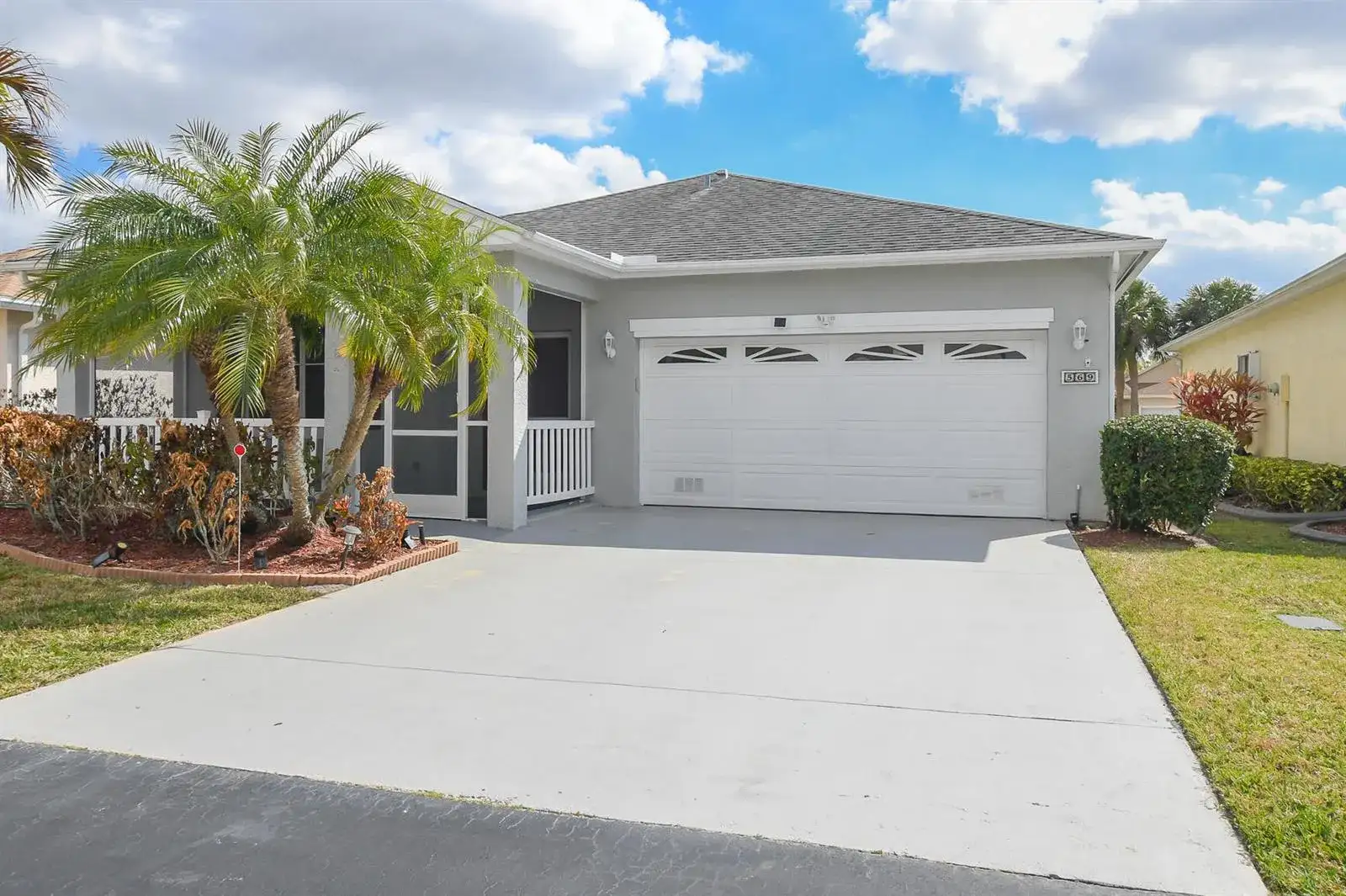 569 NW Cortina Lane, Port St. Lucie FL 34986 photo 3