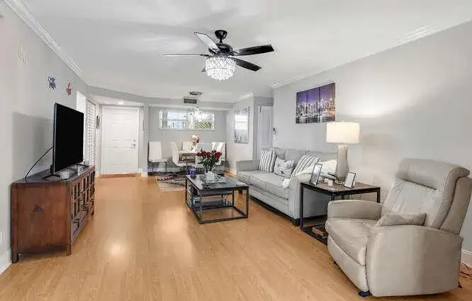 17 Colonial Club Drive # 205, Boynton Beach FL 33435 photo 4