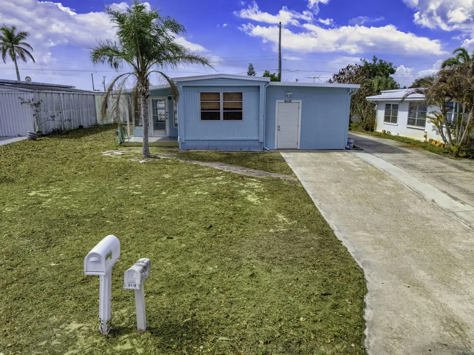 8420 SE Eagle Avenue, Hobe Sound FL 33455