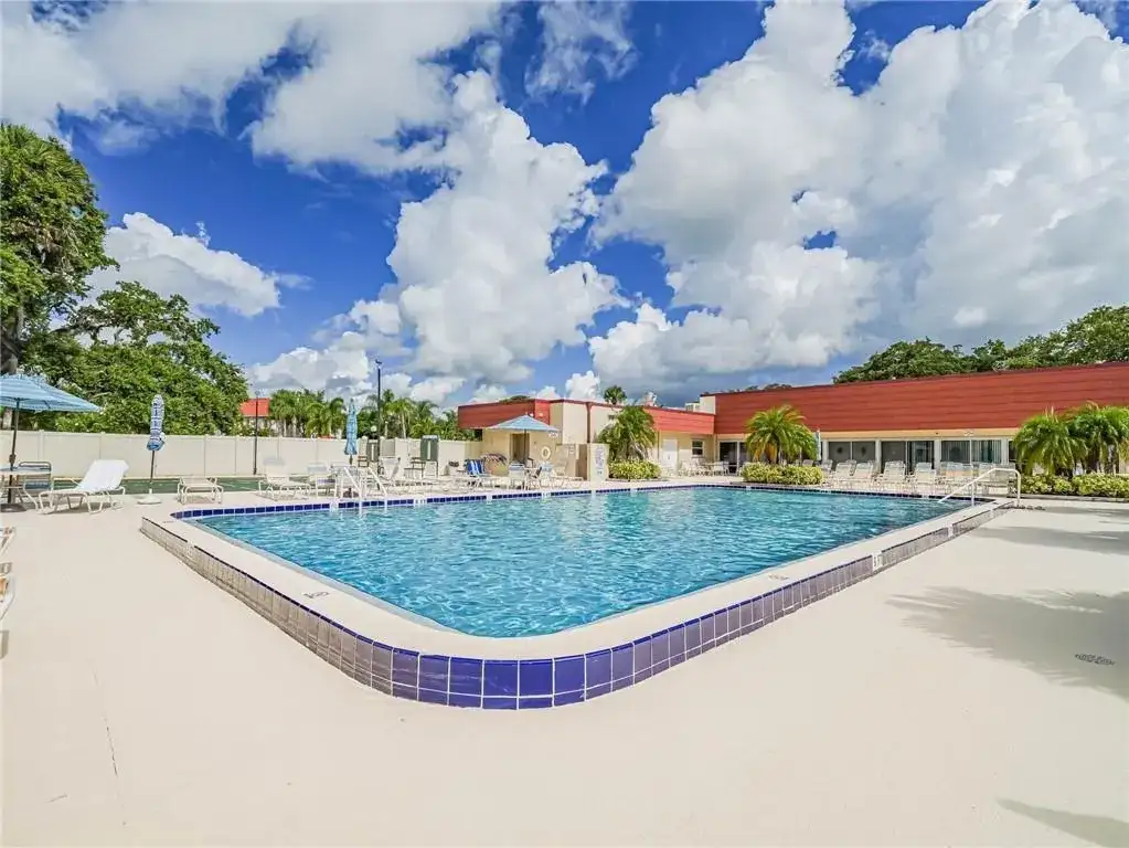 106 Spring Lake Court # 201, Vero Beach FL 32962 photo 5