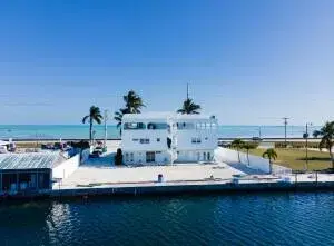 74560 Overseas Highway, Islamorada FL 33036