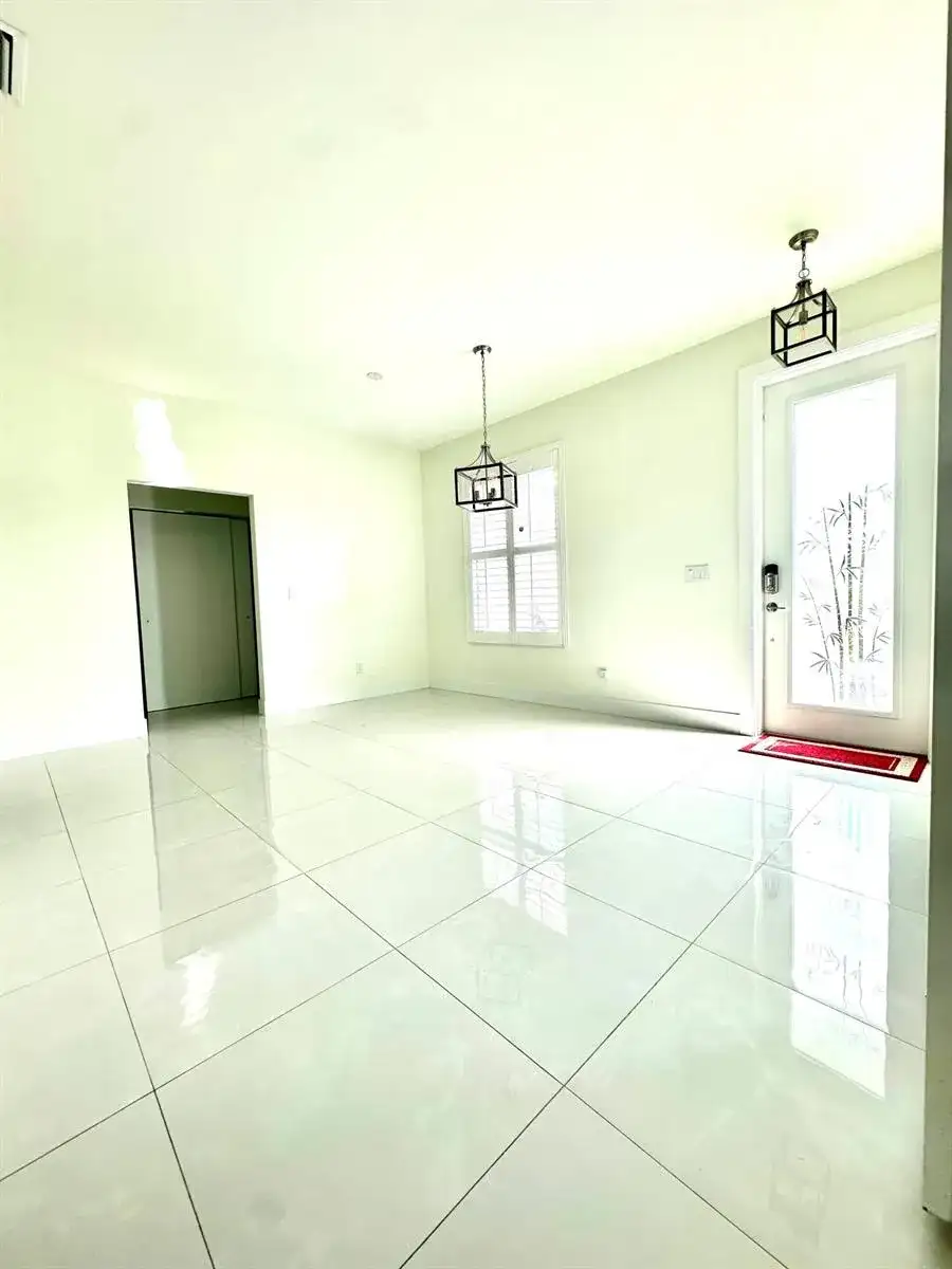1159 SW Edinburgh Drive, Port St. Lucie FL 34953 photo 4