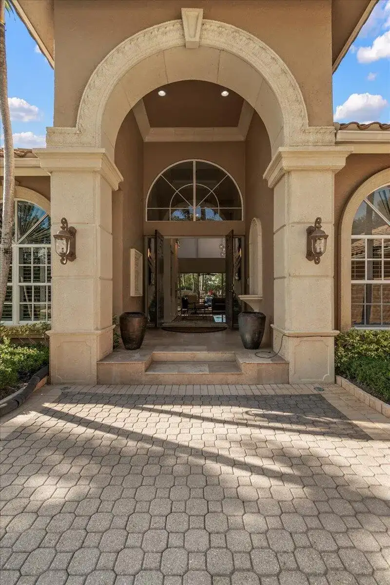 1338 Breakers West Boulevard, West Palm Beach FL 33411 photo 3