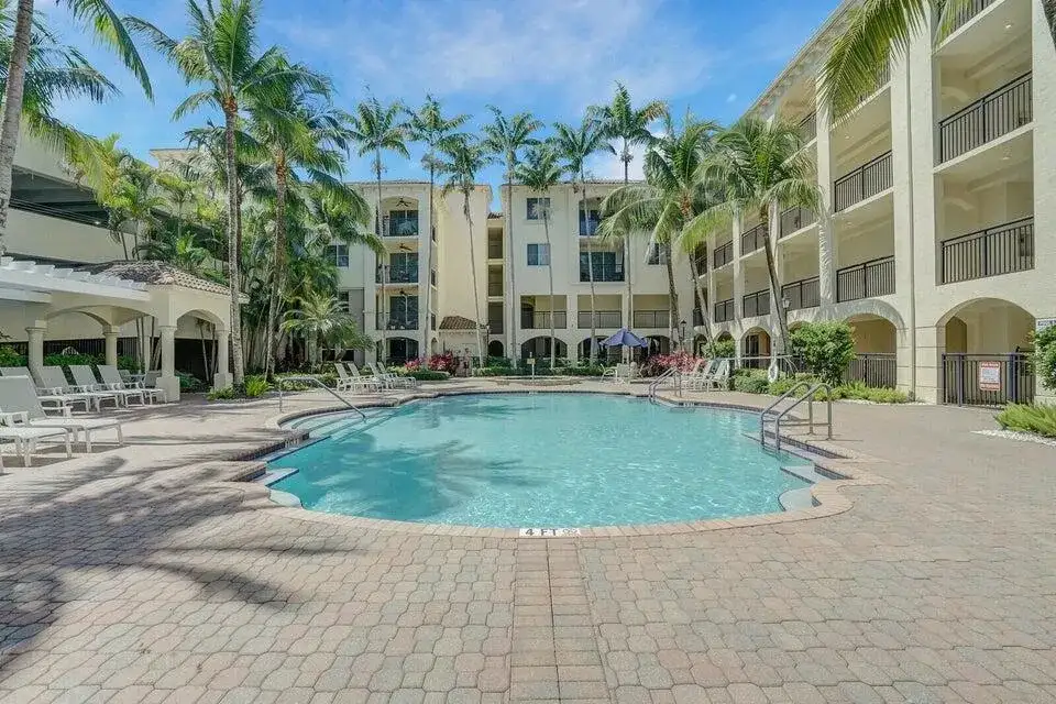 3 Renaissance Way # 204, Boynton Beach FL 33426 photo 4
