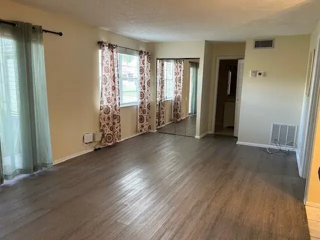 145 Lake Evelyn Drive, West Palm Beach FL 33411