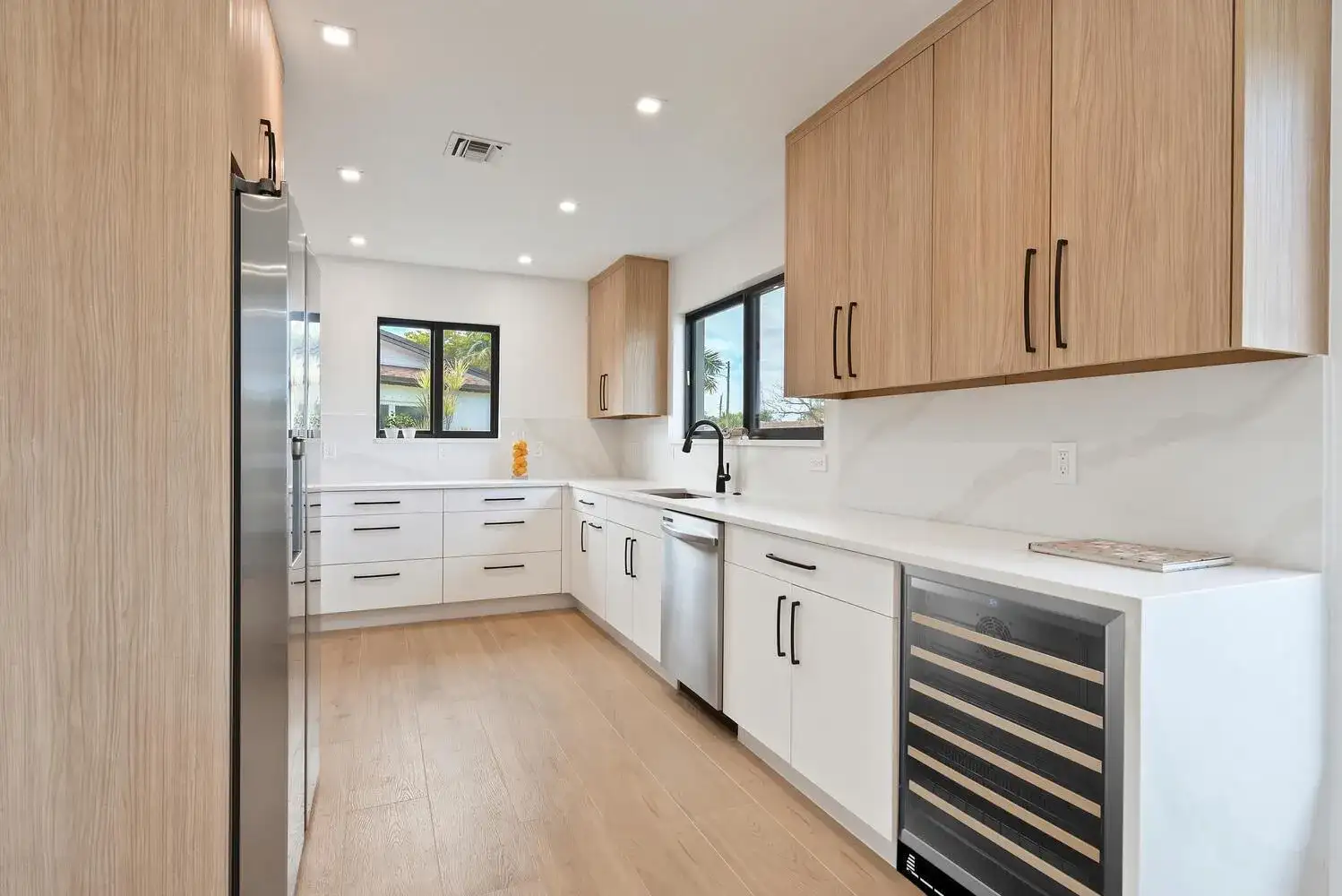1320 S Deerfield Avenue, Deerfield Beach FL 33441 photo 4