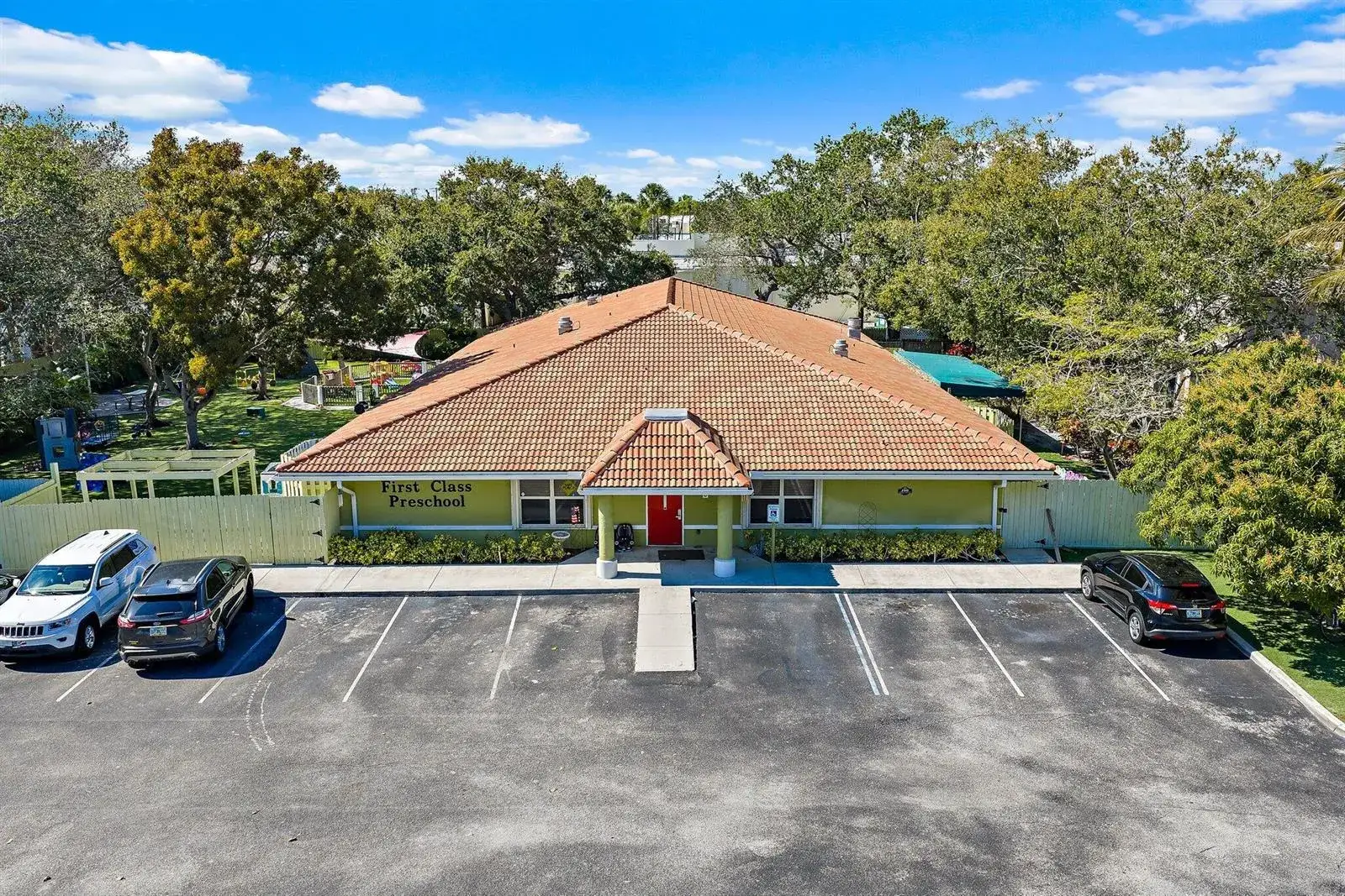 100 Intracoastal Pointe Drive, Jupiter FL 33477