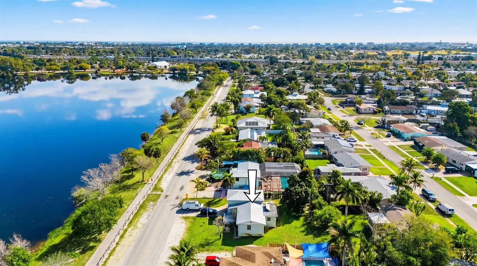 5160 Lake Osborne Drive, Lake Worth FL 33461 photo 2