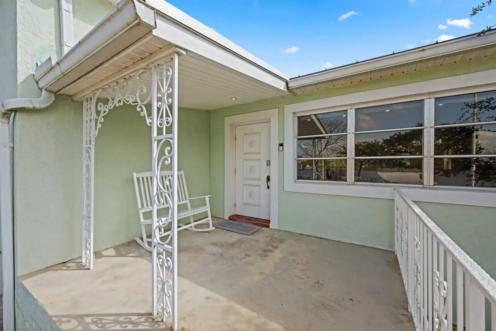 5160 Lake Osborne Drive, Lake Worth FL 33461 photo 4