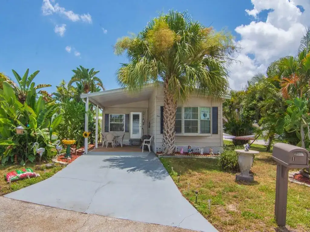 1 Castilla Lane, Port St. Lucie FL 34952 photo 5