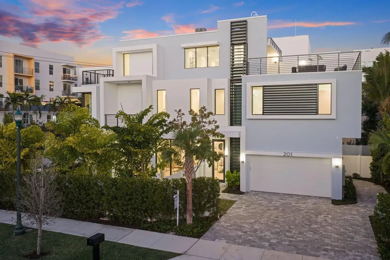 201 SE 4th Avenue, Delray Beach FL 33483