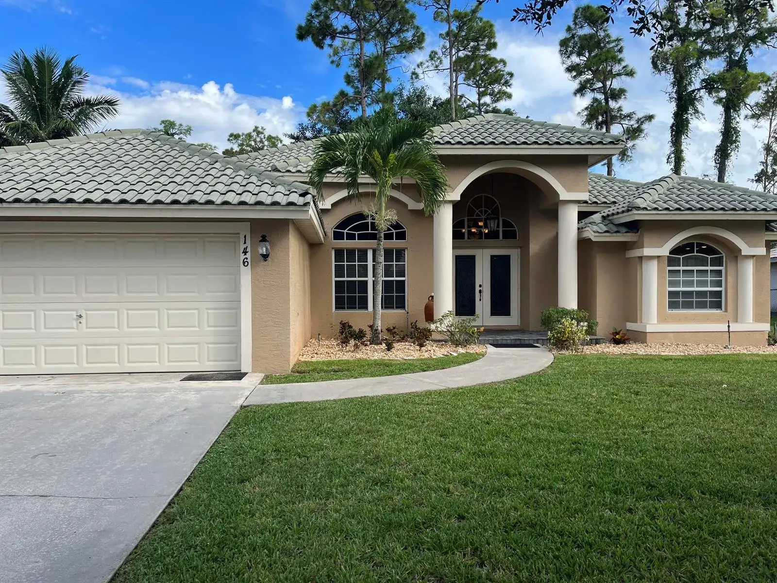 146 Fernwood Crescent, Royal Palm Beach FL 33411