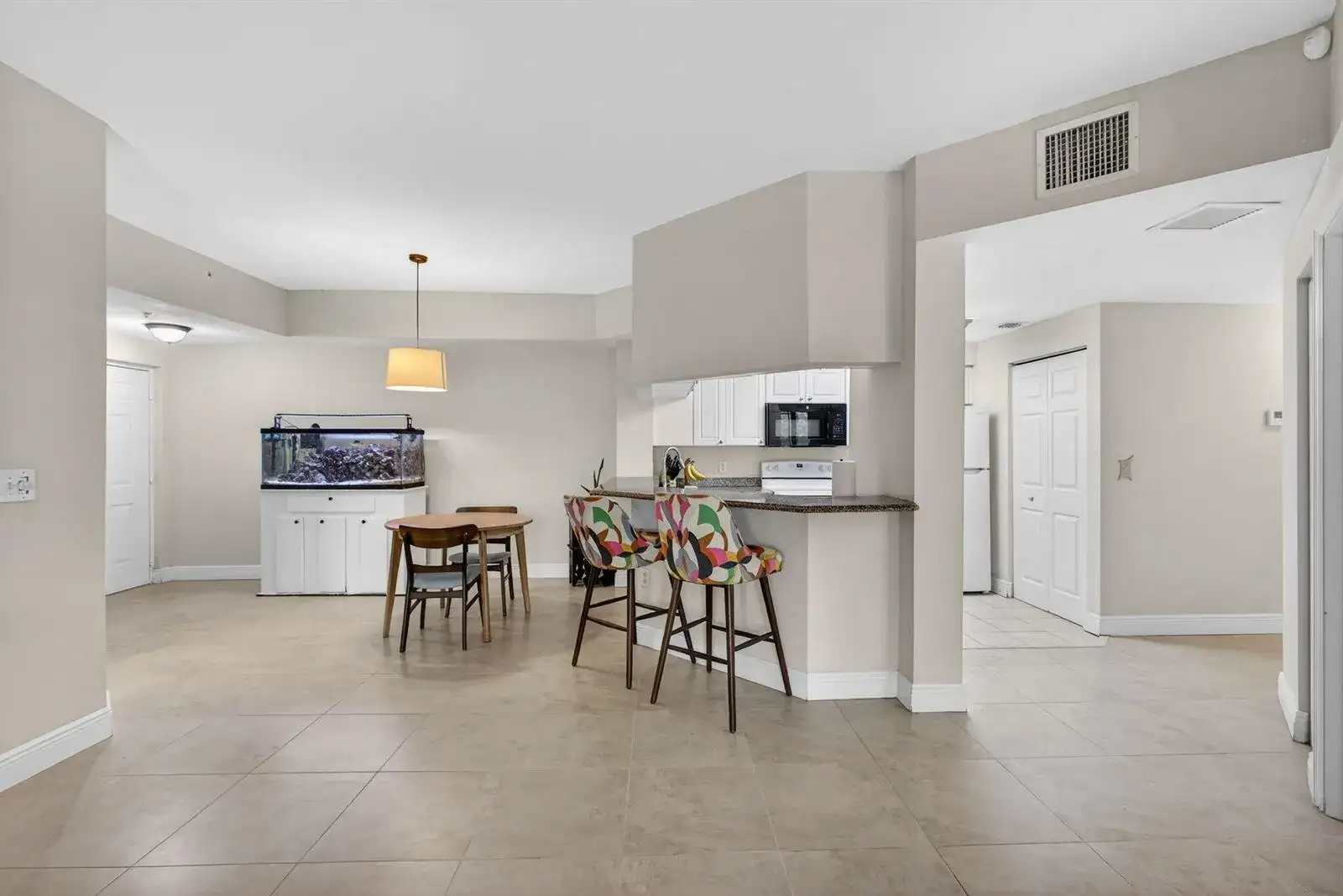 2727 Anzio Court # 203, Palm Beach Gardens FL 33410 photo 4
