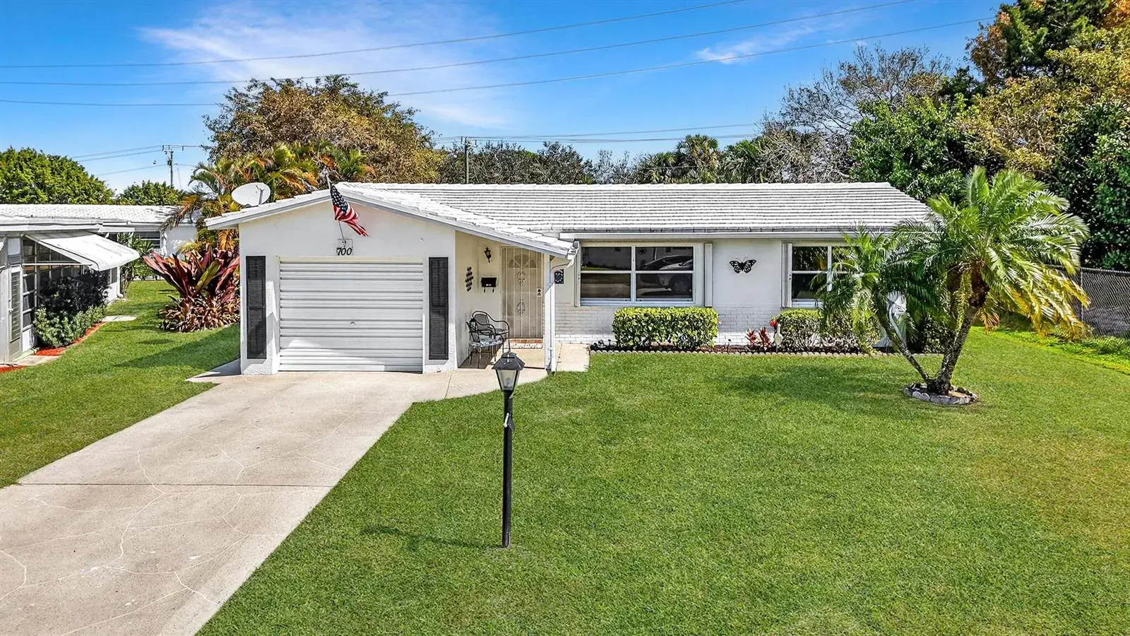 700 Canal Way, Boynton Beach FL 33426