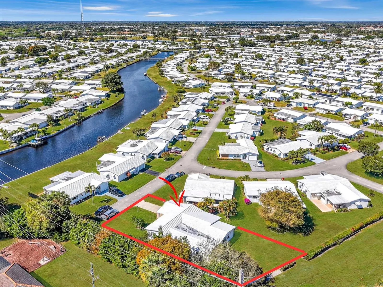700 Canal Way, Boynton Beach FL 33426