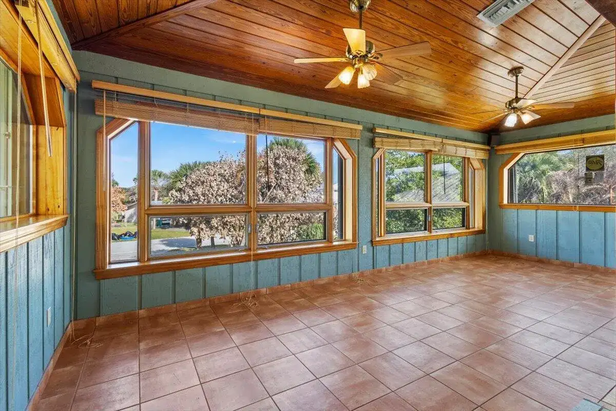 2321 Atlantic Beach Boulevard, Hutchinson Island FL 34949 photo 3
