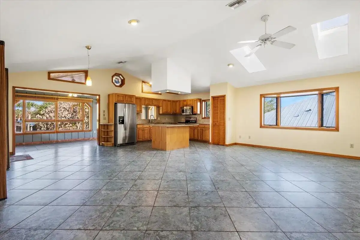 2321 Atlantic Beach Boulevard, Hutchinson Island FL 34949 photo 4