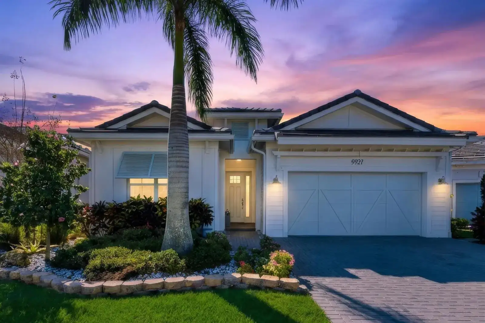 9921 Regency Way, Palm Beach Gardens FL 33412 photo 2