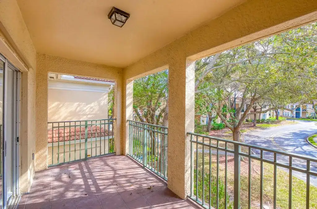 2400 Centergate Dr # 202, Miramar FL 33025 photo 3