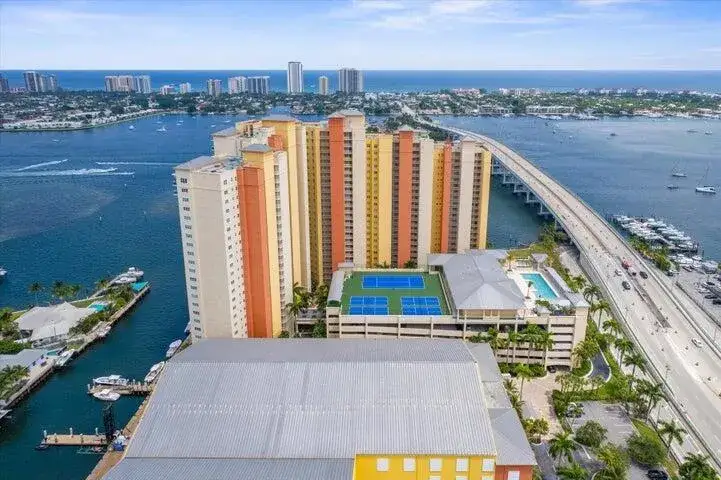 2650 Lake Shore Drive # 1004, Riviera Beach FL 33404