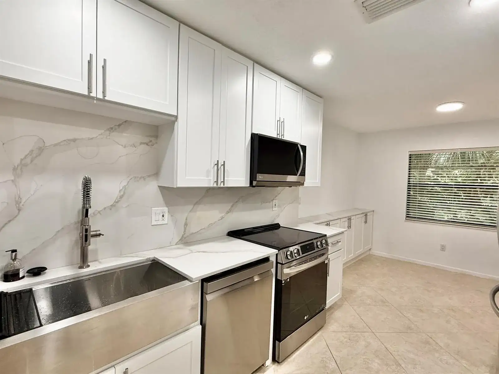 22 Westgate Lane # 22h, Boynton Beach FL 33436 photo 5
