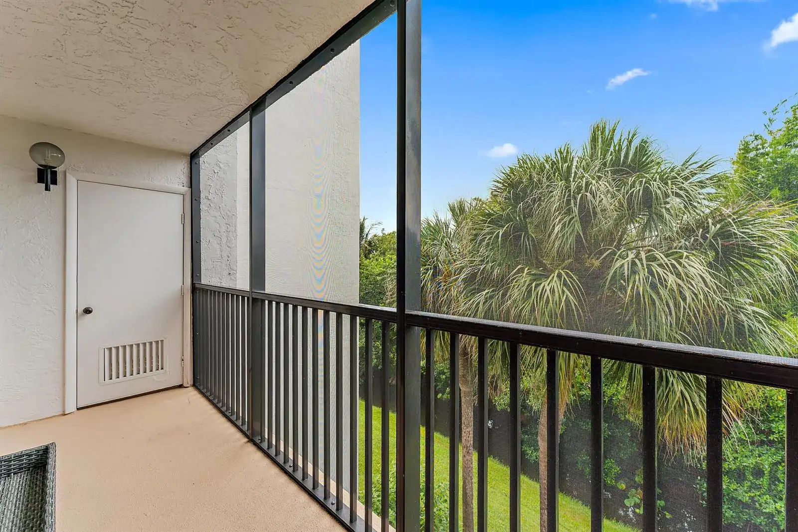 1605 S Us Highway 1 # F305, Jupiter FL 33477 photo 3