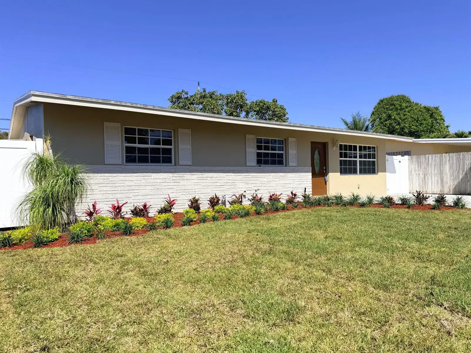 63 Andros Road, Palm Springs FL 33461 photo 4