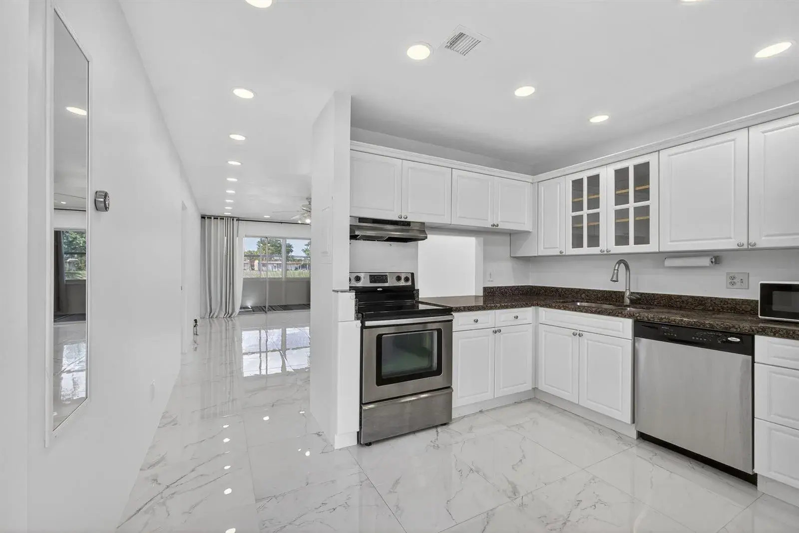 105 Lake Irene Drive, West Palm Beach FL 33411