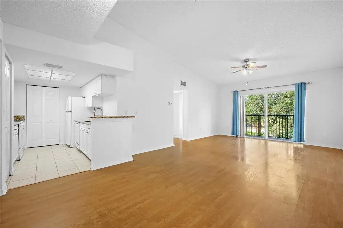 200 Crestwood Court N # 211, Royal Palm Beach FL 33411 photo 3