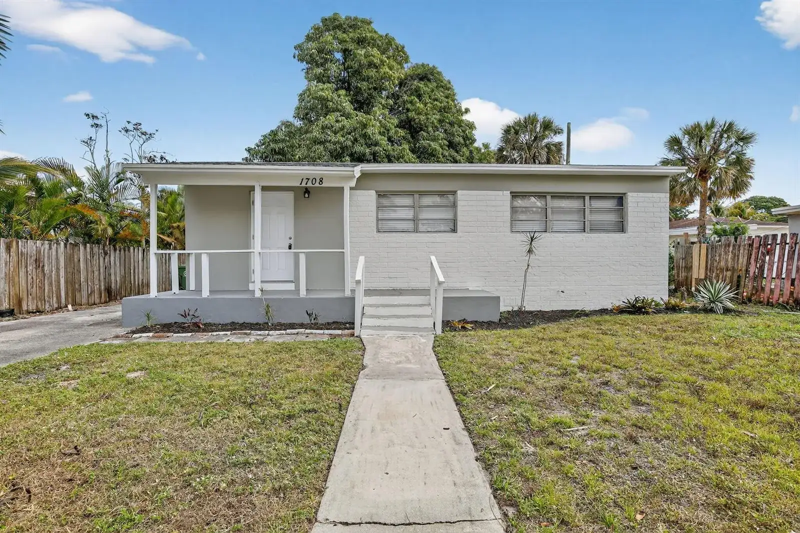 1708 NW 8th Avenue, Fort Lauderdale FL 33311 photo 2