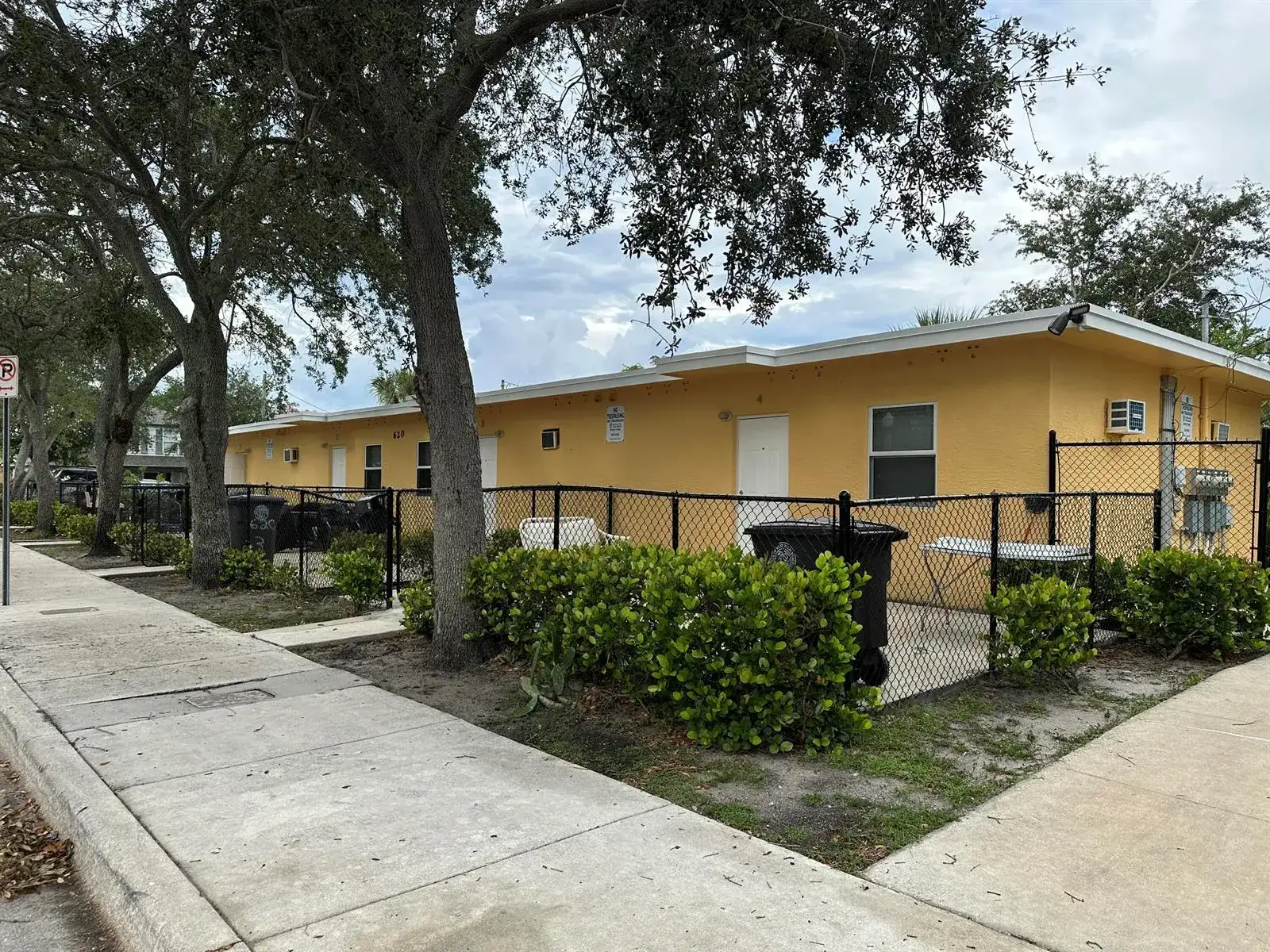 620 Division Avenue # 3, West Palm Beach FL 33401 photo 2