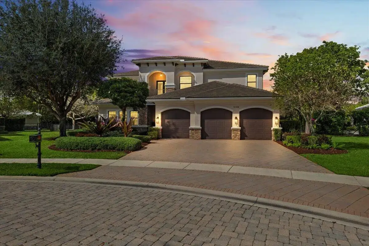 9588 Equus Circle, Boynton Beach FL 33472 photo 2