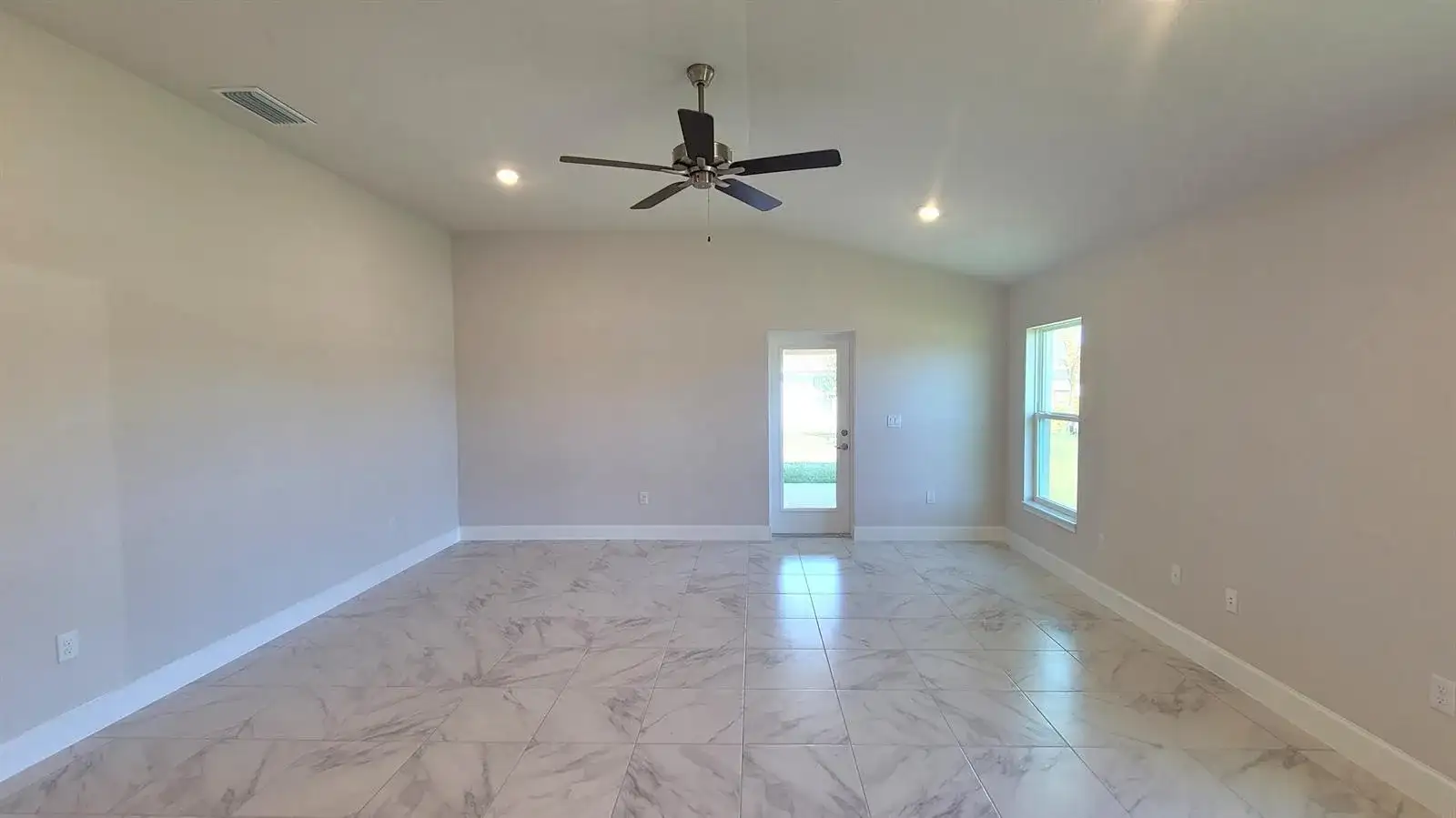 5739 Waterstone Boulevard, Fort Pierce FL 34951 photo 4