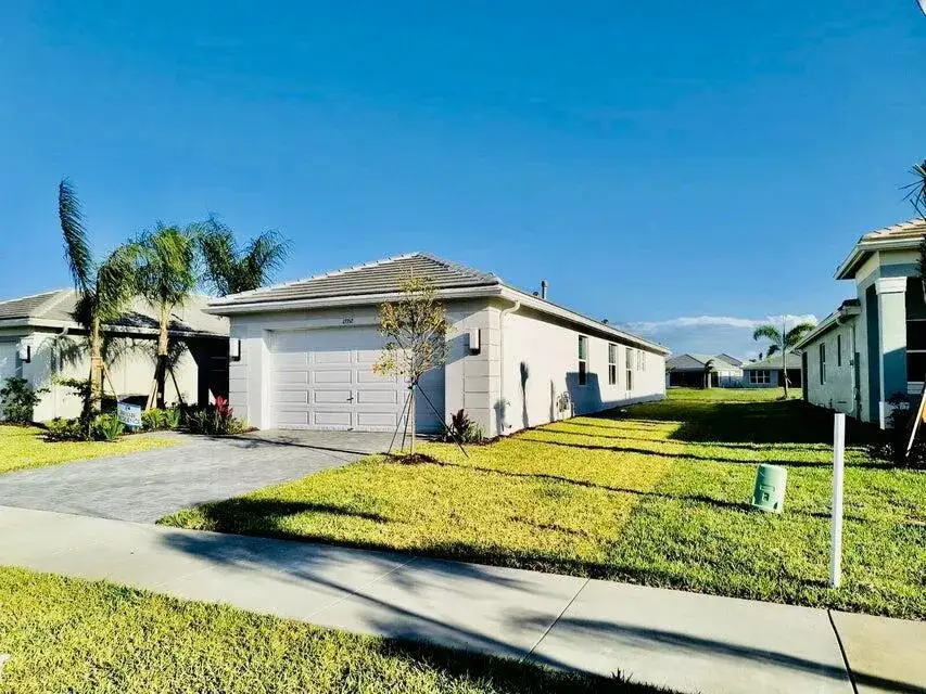 13352 SW River Rock Road, Port St. Lucie FL 34987