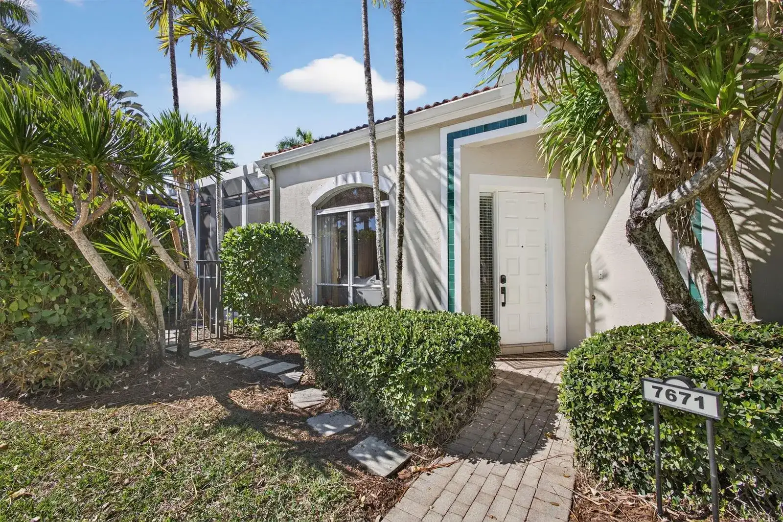 7671 Dahlia Court, West Palm Beach FL 33412 photo 4