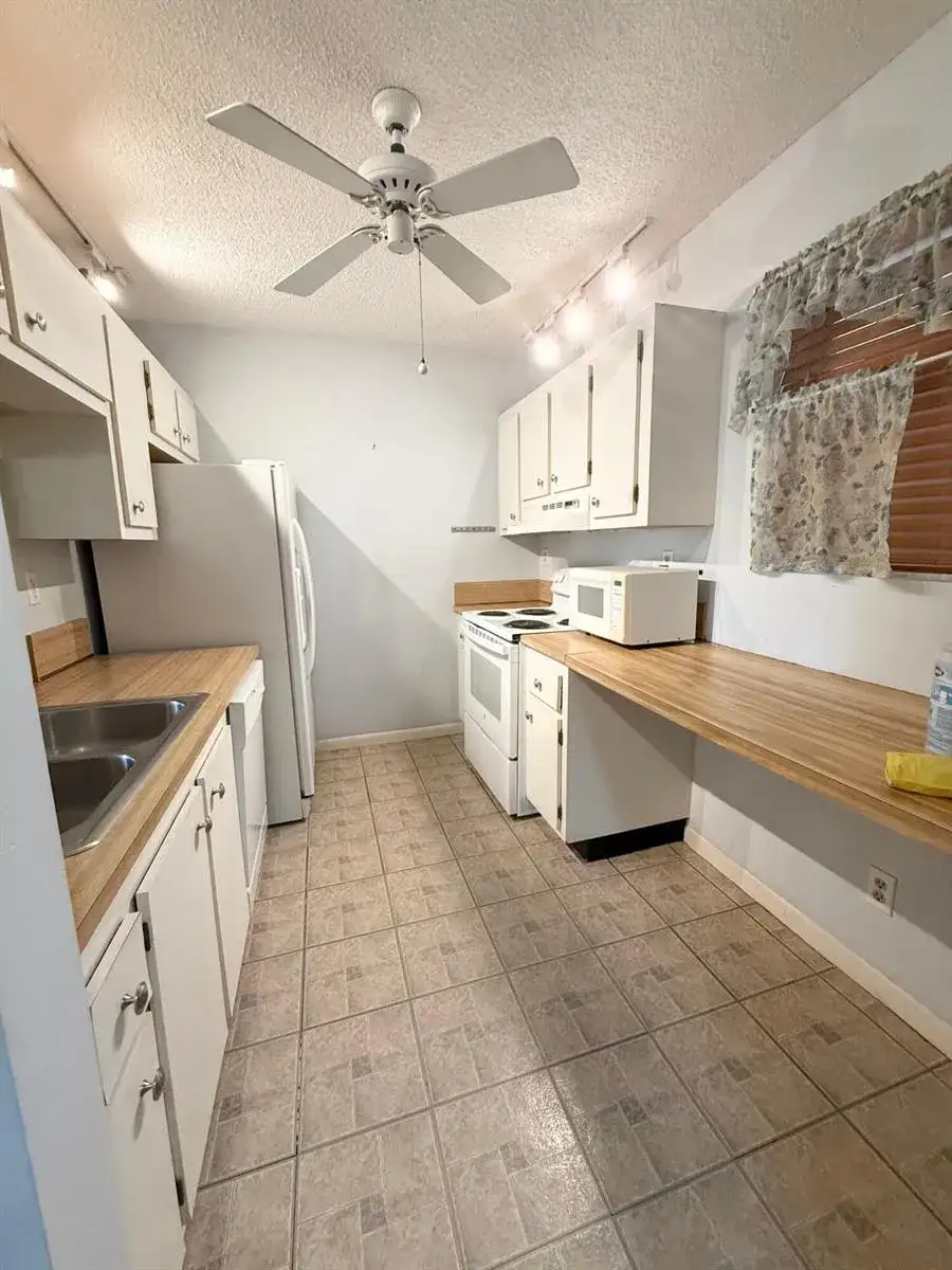 930 SW 9th Street Circle # 205, Boca Raton FL 33486 photo 4
