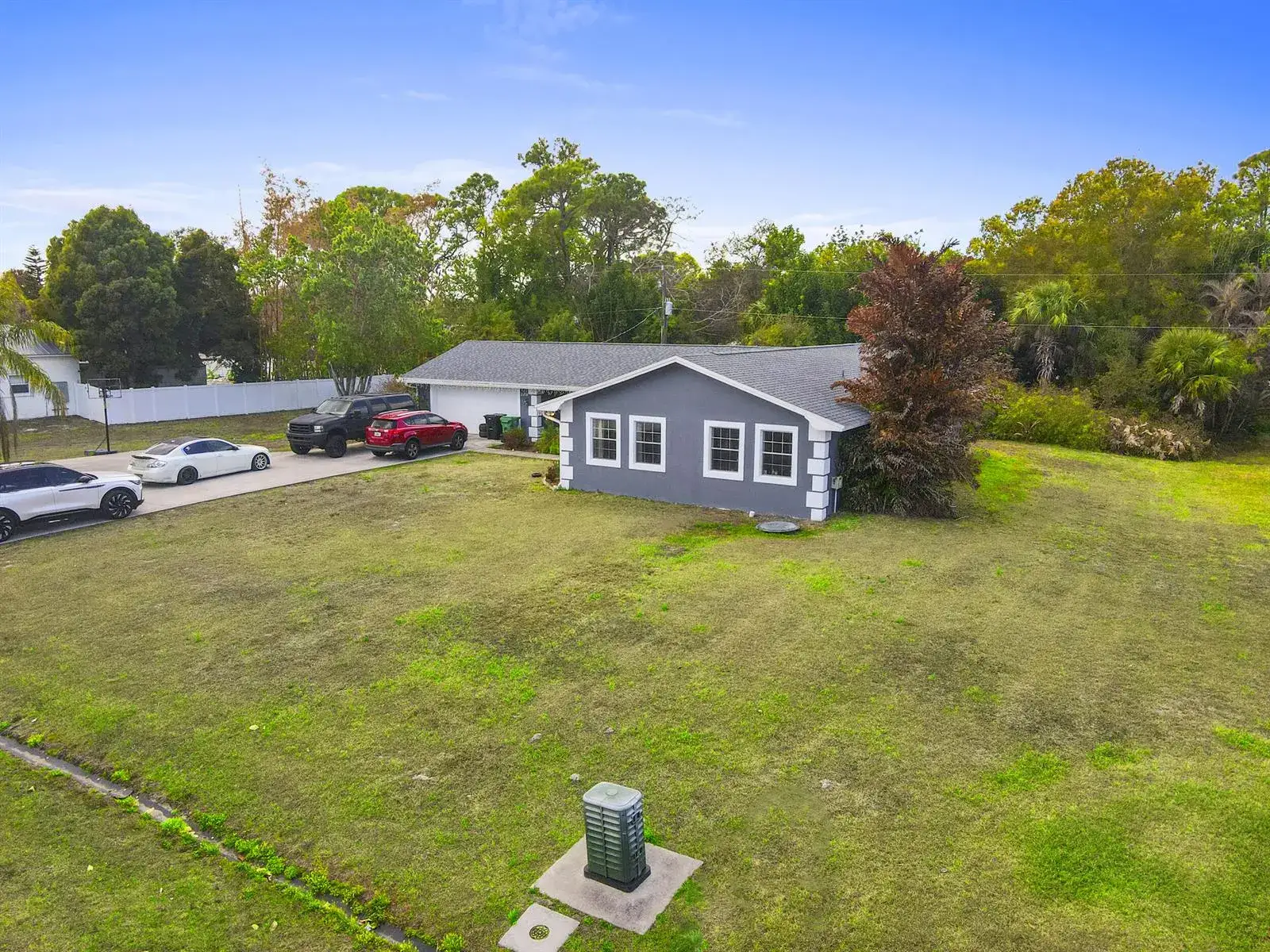 2118 SE Morningside Boulevard, Port St. Lucie FL 34952