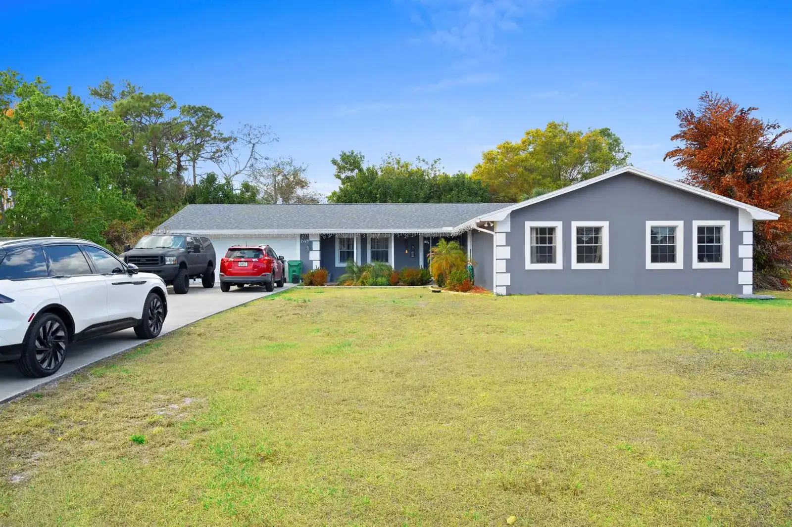 2118 SE Morningside Boulevard, Port St. Lucie FL 34952 photo 2