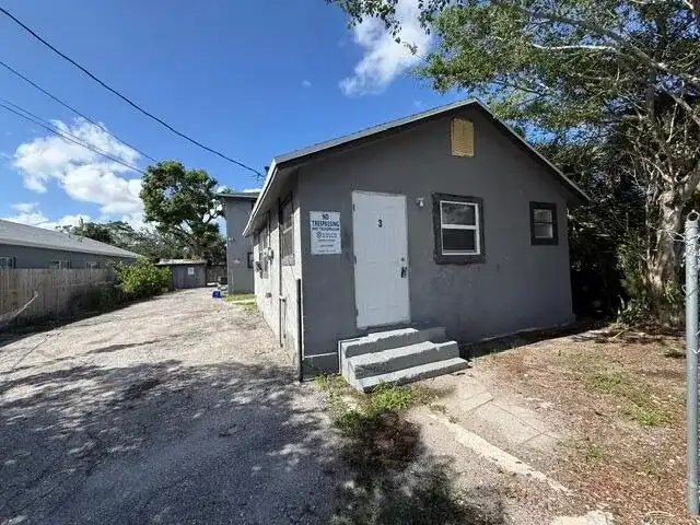 904 4th Street # 3, West Palm Beach FL 33401