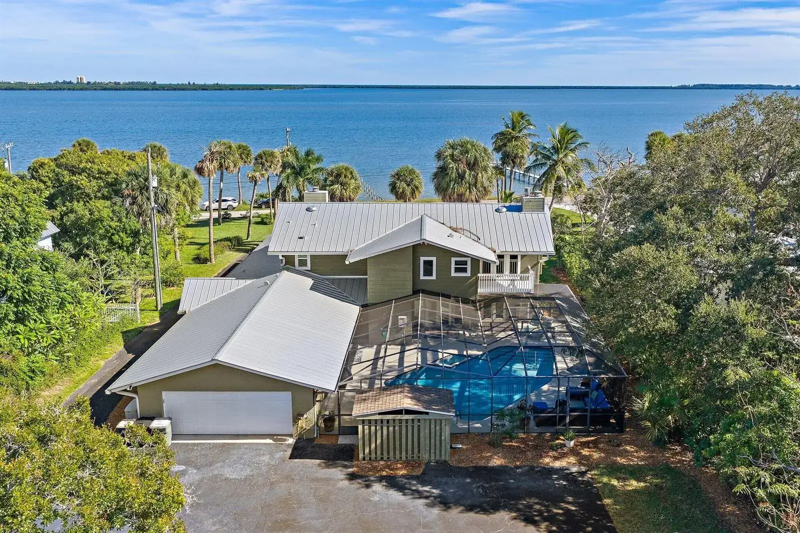2315 S Indian River Drive, Fort Pierce FL 34950 photo 3