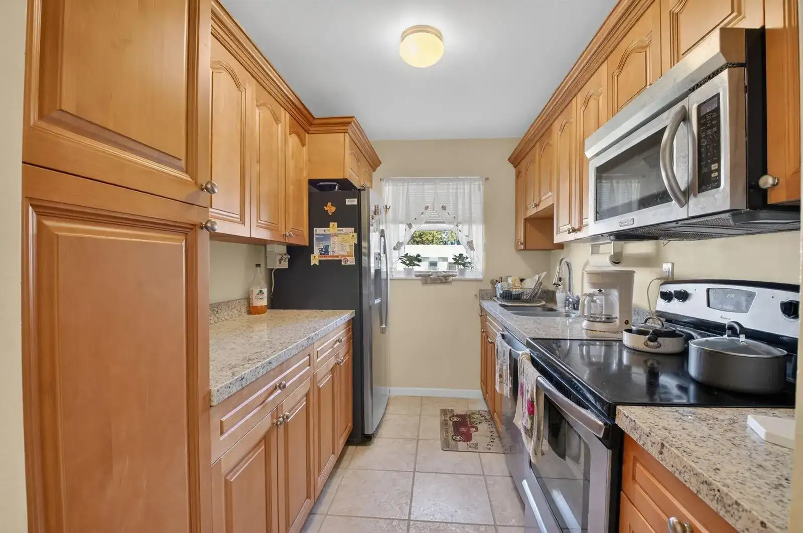 220 High Point Court E # B, Delray Beach FL 33445 photo 4