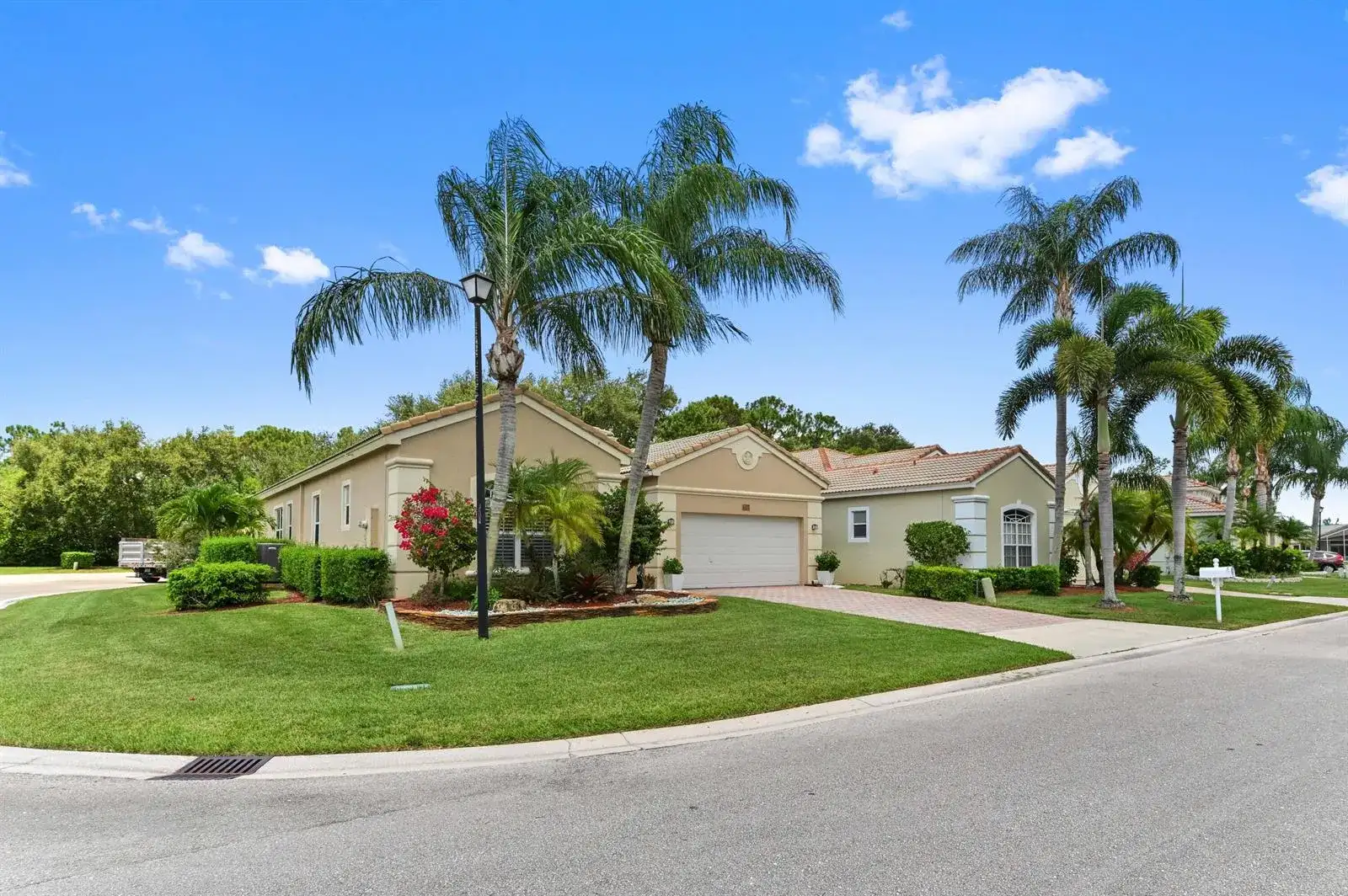4453 N San Andros, West Palm Beach FL 33411 photo 2
